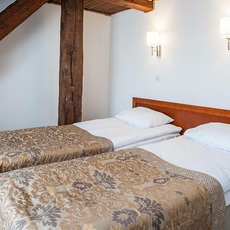 Three Crowns Residents Hotel Талин Екстериор снимка