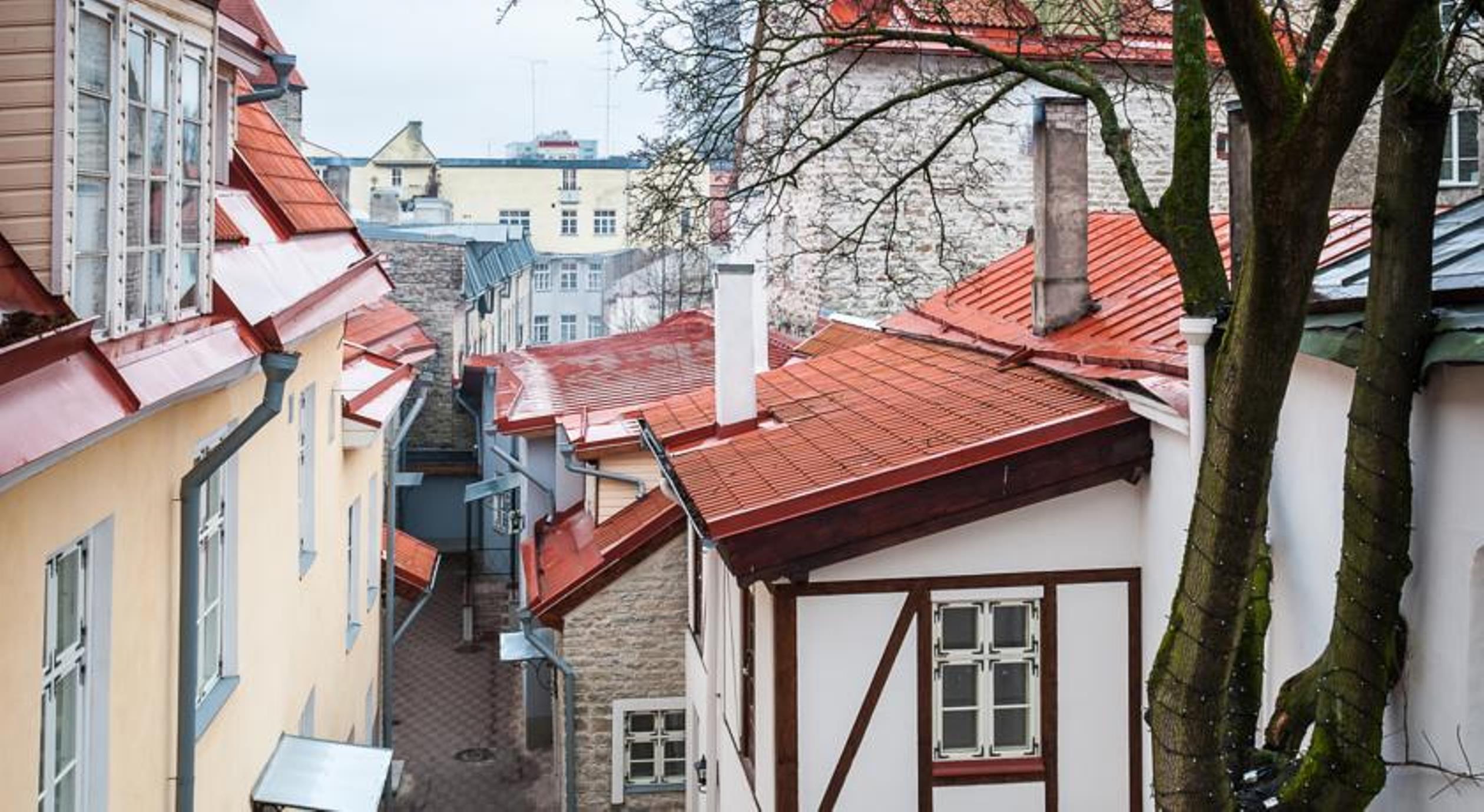 Three Crowns Residents Hotel Талин Екстериор снимка