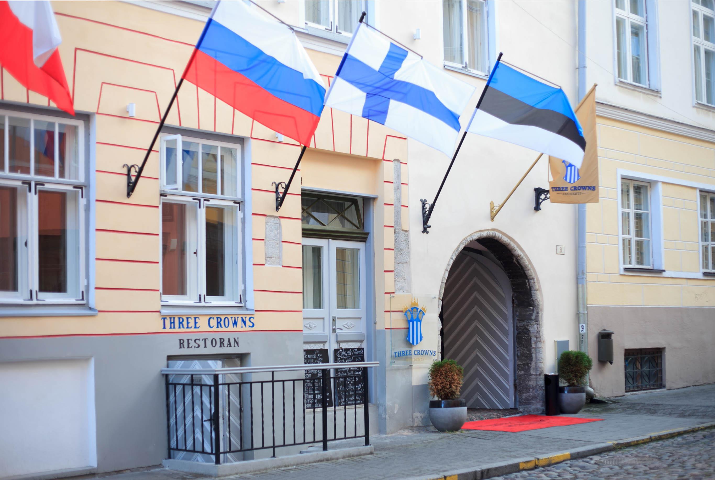 Three Crowns Residents Hotel Талин Екстериор снимка
